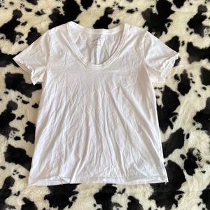 Universal Thread White Scoop Neck T Shirt